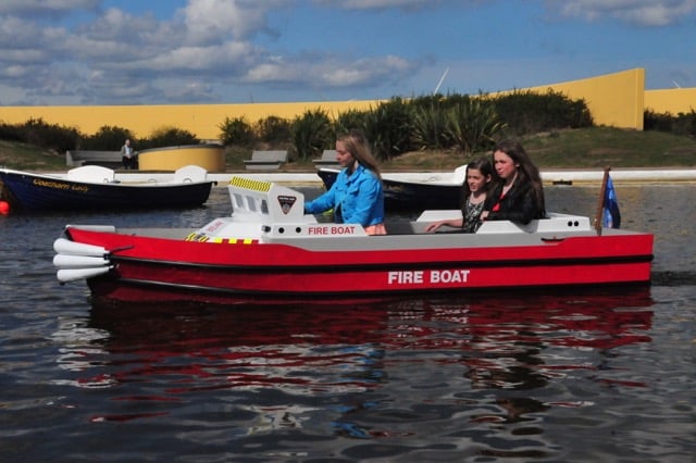 Miniport Fire Boat